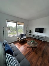 444 Ponce de Leon in Miami, FL - Building Photo - Building Photo