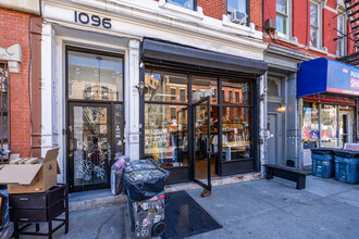 1096 DeKalb Ave in Brooklyn, NY - Building Photo - Building Photo