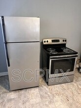 2423 Crestview Dr in Charlotte, NC - Building Photo - Building Photo