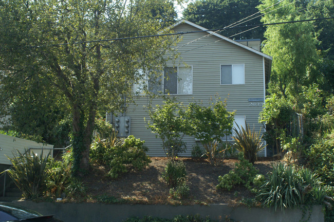 2633 22nd Ave W in Seattle, WA - Foto de edificio - Building Photo