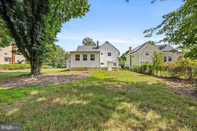 property at 404 Franklin Rd