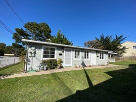 607 2nd St in Pacific Grove, CA - Building Photo
