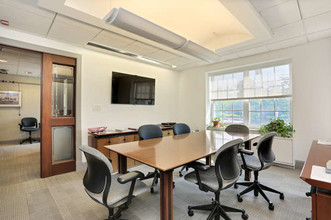 Town & Country Condos in Greenwich, CT - Building Photo - Interior Photo