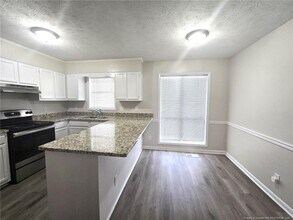 7101 Porto Pl in Fayetteville, NC - Building Photo - Building Photo