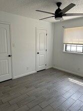 9008 Holiday Dr in Odessa, TX - Building Photo - Building Photo