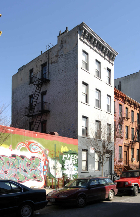 149 S 2nd St in Brooklyn, NY - Building Photo