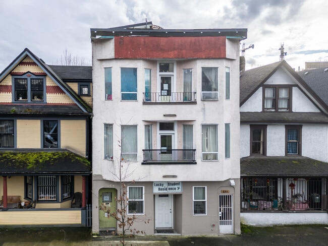 Lucky Student Residence