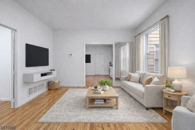 property at 552 Franklin St