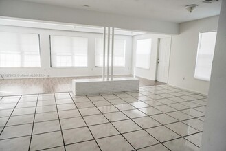 441 SW 30th Terrace in Fort Lauderdale, FL - Building Photo - Building Photo