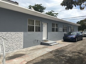 1131 SW 7th St in Miami, FL - Building Photo - Other