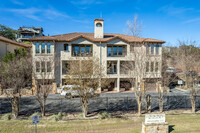 Las Colinas at Lake Austin Condos in Austin, TX - Building Photo - Building Photo