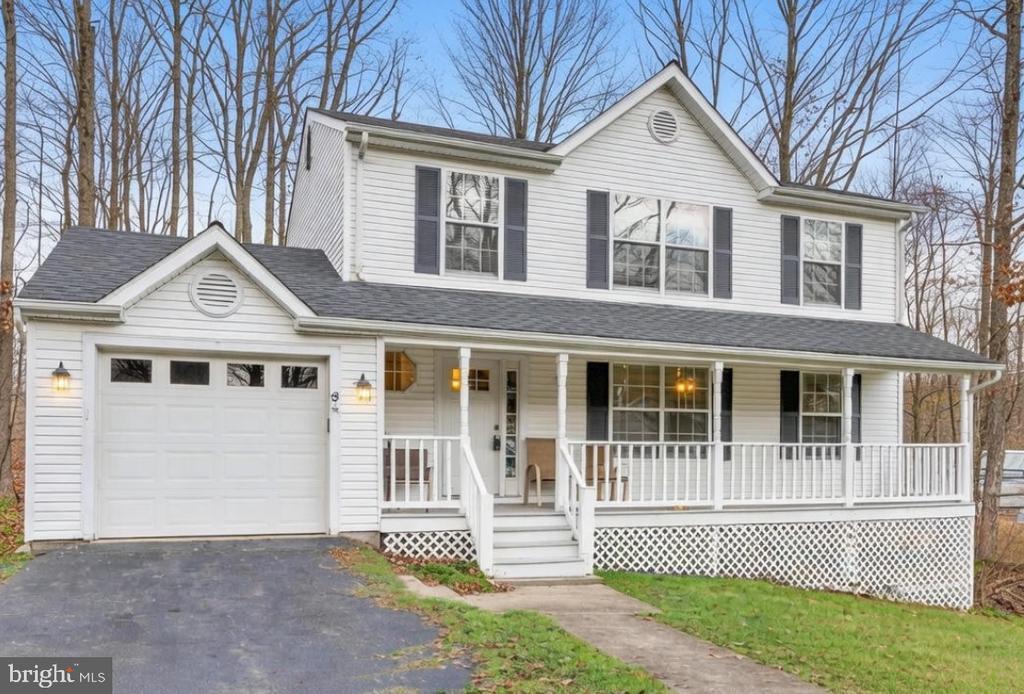 9 Parkwood Ct in Stafford, VA - Building Photo