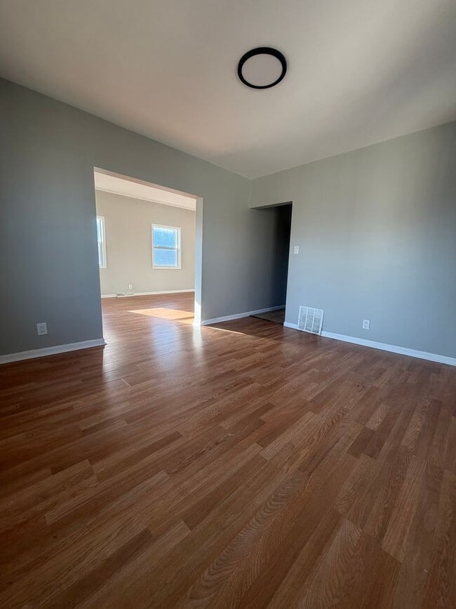 884 Wentworth Ave in Calumet City, IL - Building Photo - Building Photo