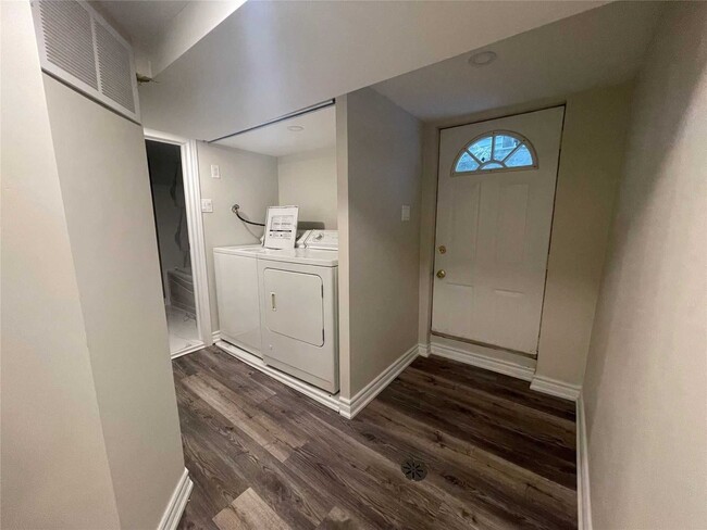 449 Concord Ave in Toronto, ON - Building Photo - Building Photo