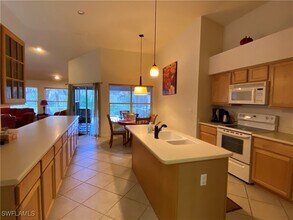 7057 Timberland Cir in Naples, FL - Building Photo - Building Photo
