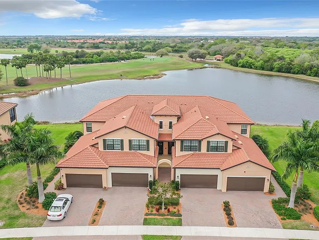 23349 Awabuki Dr in Venice, FL - Building Photo - Building Photo