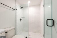 2120 Master St photo'