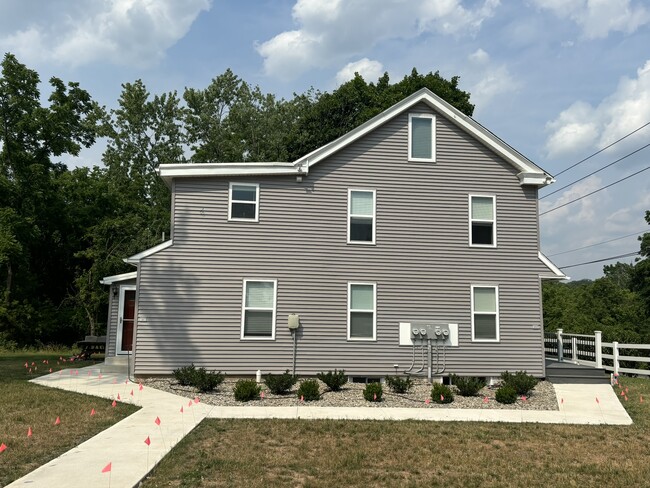 31 Church Rd in Hatfield, PA - Foto de edificio - Building Photo