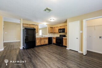 16039 Imperial Forest Ln in Houston, TX - Building Photo - Building Photo