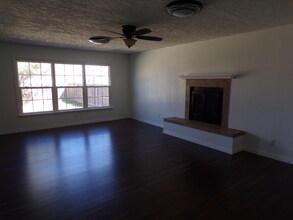 2511 Gidding St in Clovis, NM - Building Photo - Building Photo