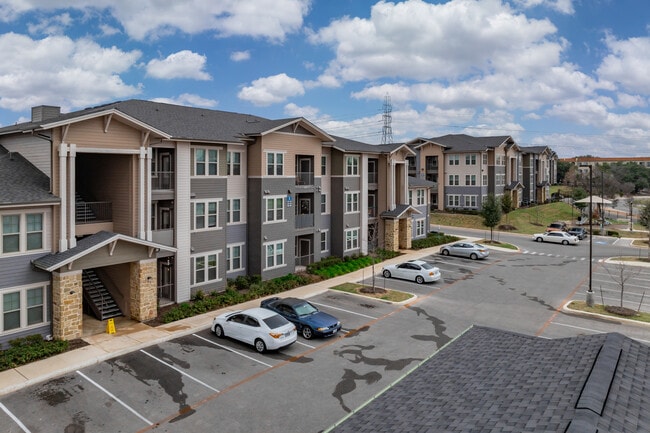 The Nightingale in San Antonio, TX - Building Photo - Building Photo