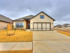 3005 SW 133rd St in Oklahoma City, OK - Building Photo - Building Photo