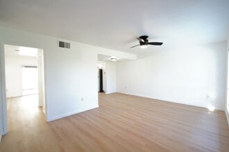 5082 Brooklawn Pl in Riverside, CA - Building Photo - Building Photo