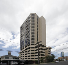 Wiliwili Vista in Honolulu, HI - Building Photo - Building Photo