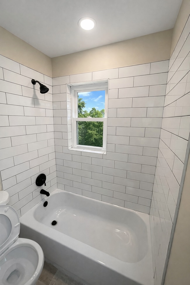 2523 Lodge Forest Dr in Sparrows Point, MD - Building Photo - Building Photo