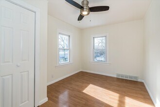 14 Walnut St in Bloomfield, NJ - Building Photo - Building Photo