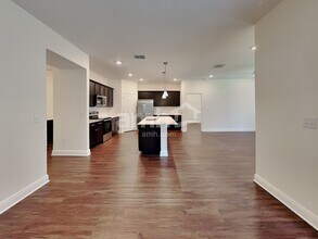 6347 Emerald Hls Wy in Wesley Chapel, FL - Building Photo - Building Photo