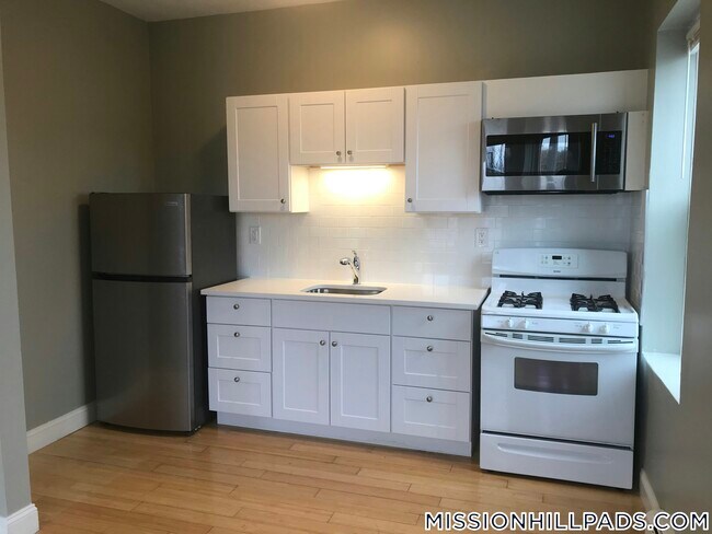 338 Warren St in Boston, MA - Building Photo - Building Photo