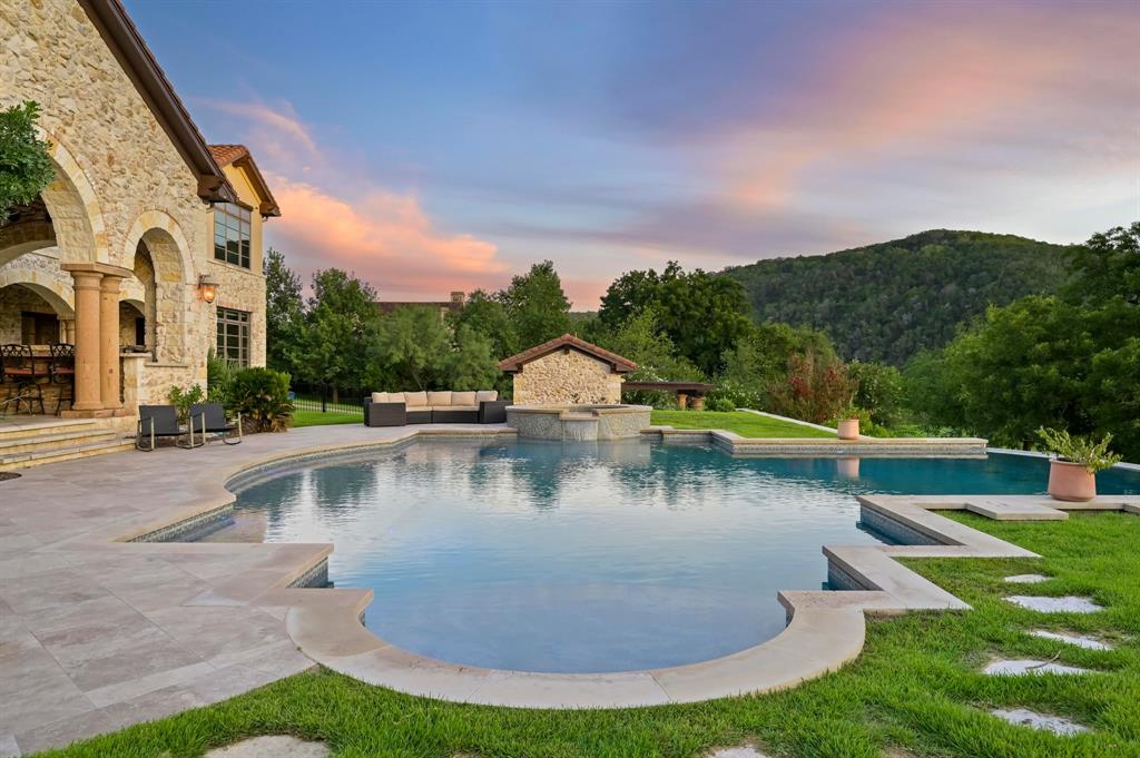 13322 Shore Vista Dr in Austin, TX - Building Photo