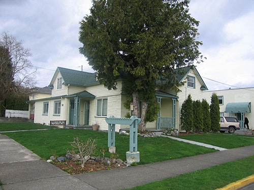 City Apartments in Enumclaw, WA - Foto de edificio