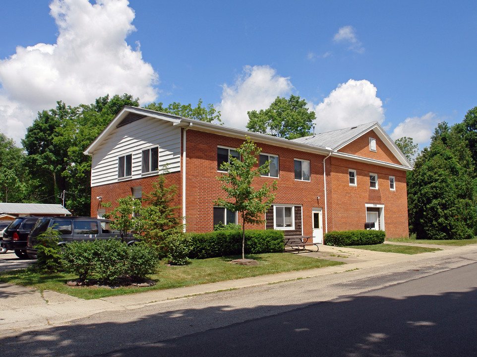 708 S High St in Yellow Springs, OH - Foto de edificio