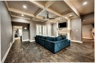 914 Gregory St in Garland, TX - Building Photo - Building Photo