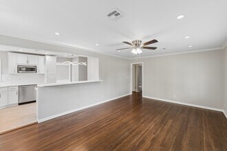 3815 S Cincinnati Ave in Tulsa, OK - Building Photo - Building Photo