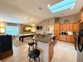 8317 9th Ave Terrace NW in Bradenton, FL - Foto de edificio - Building Photo