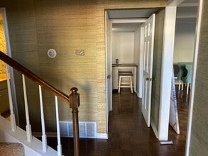3649 Haughton Ln, Unit #2 in Memphis, TN - Foto de edificio - Building Photo