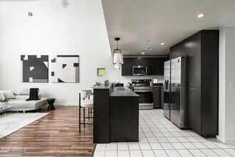 1111 W University Dr in Tempe, AZ - Building Photo - Building Photo