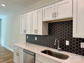 9251 Eleanor Dr in Charlotte, NC - Building Photo - Building Photo