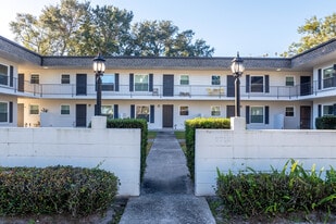 Primrose Orlando in Orlando, FL - Building Photo