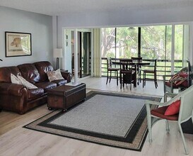 5018 MARSHFIELD Rd in Sarasota, FL - Building Photo - Building Photo