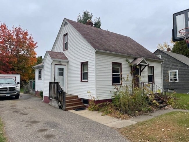 1019 3rd Ave NE in Brainerd, MN - Building Photo - Building Photo