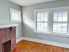 93-95-95 Stratford Park in Rochester, NY - Building Photo