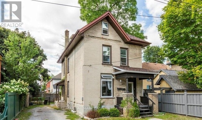 279 William St in Peterborough, ON - Building Photo - Building Photo