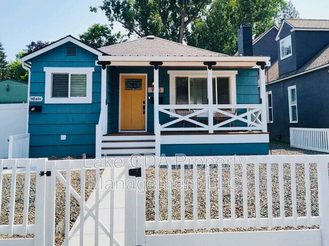 property at 950 N 5th St