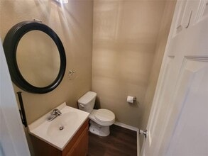 1324 Fletcher St in Dallas, TX - Building Photo - Building Photo