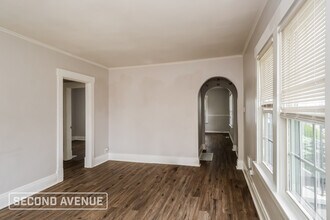 3825 Roswell Ave in Cheviot, OH - Building Photo - Building Photo