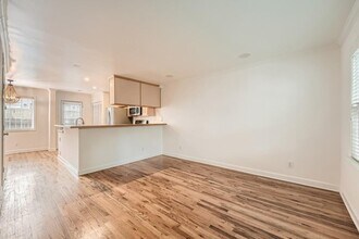 2232 Dunseath Ave NW in Atlanta, GA - Building Photo - Building Photo